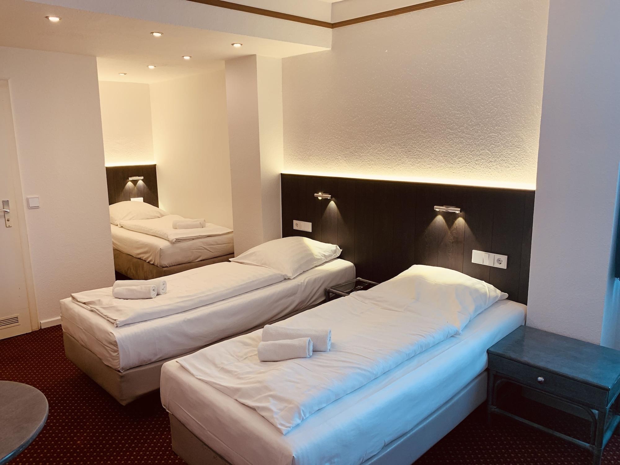 Kunibert Der Fiese - Superior Hotel